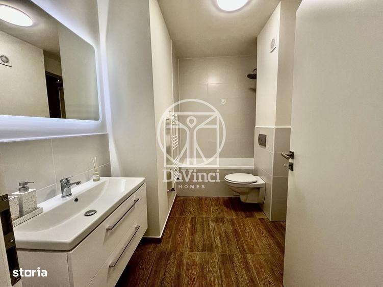 Apartament cu 5 camere în Cristian