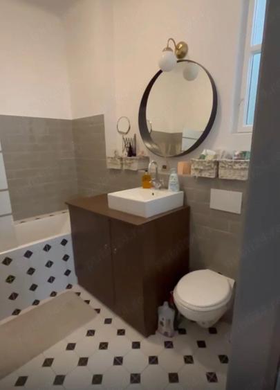 Apartament cu 3 camere decomandat în Andrei Mureșanu