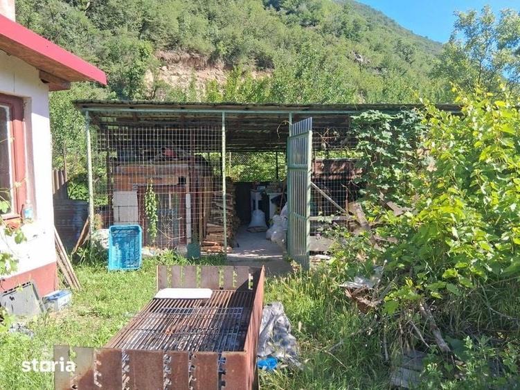 Casă cu 4 camere cu Teren 110 Mp în Central
