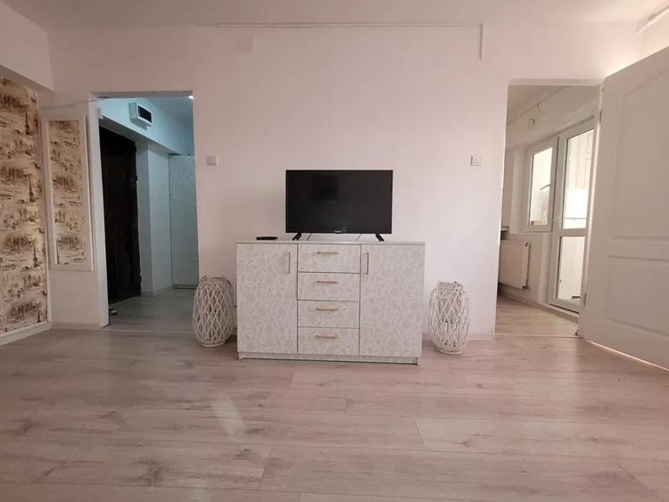 Garsonieră semidecomandată în Brâncoveanu