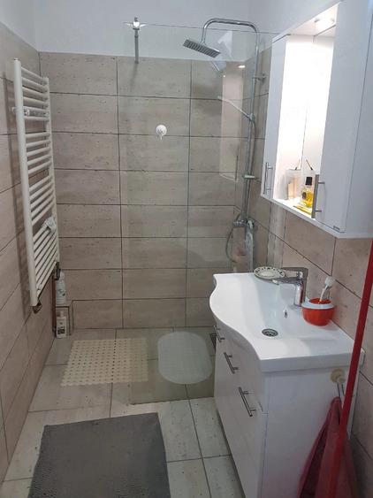 Casă cu Teren 800 Mp în Șura Mare