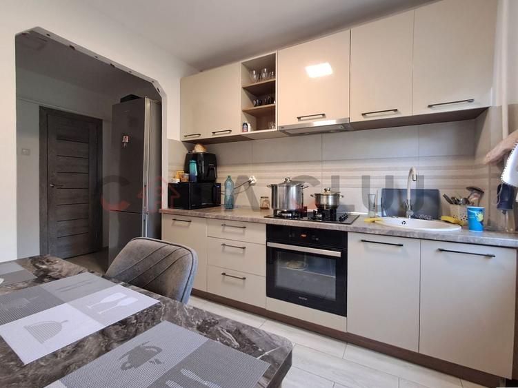 Apartament cu 3 camere semidecomandat, mobilat în Mănăștur — fotografia 2