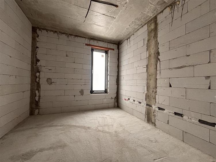 Duplex cu 5 camere cu Canalizare în Cantemir