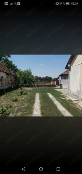 Casă cu 3 camere cu Teren 1906 Mp în Exterior Vest