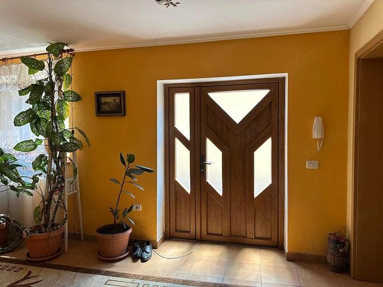 Casă cu 2 camere cu Teren 1507 Mp în Giarmata