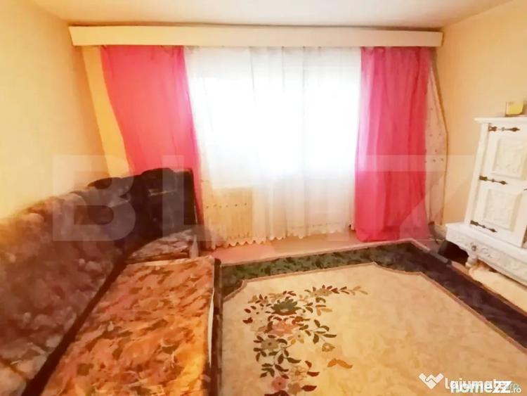 Apartament cu 4 camere decomandat în George Enescu