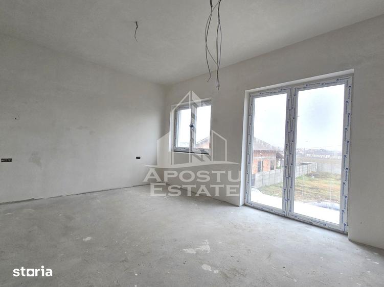 Jumatate de duplex de vanzare, Parter + Etaj, 5 camere si 2 bai, Sag - 5