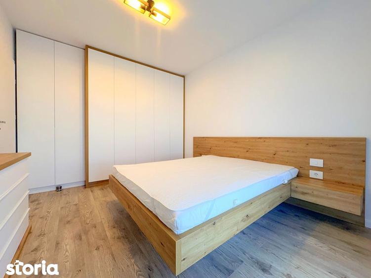 Apartament cu 2 camere, mobilat în Est