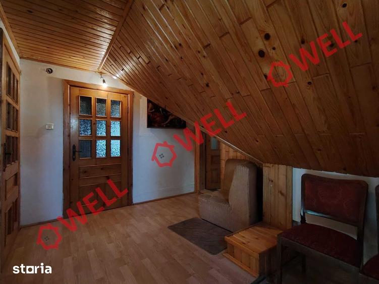 Casă cu 3 camere cu Teren 240 Mp în Central