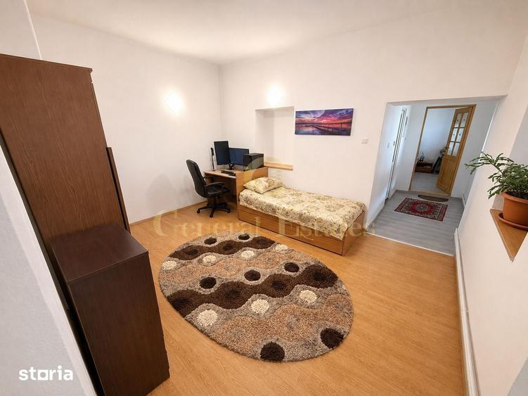 Casă cu 5 camere cu Teren 1690 Mp în Turcheș