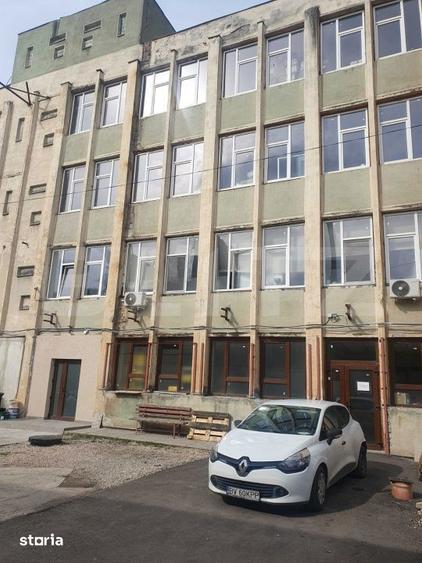 Spațiu comercial, de 280 mp, în Bartolomeu