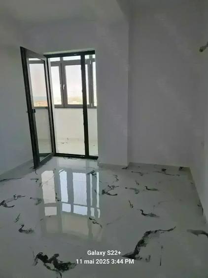 Apartament cu 2 camere semidecomandat în Eforie
