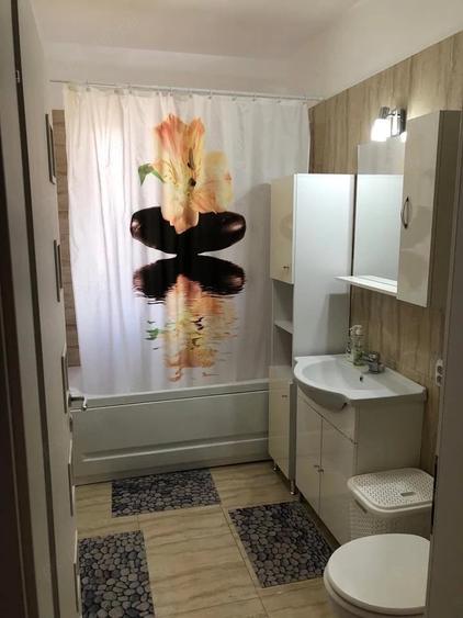Apartament cu 2 camere decomandat în Exterior Vest