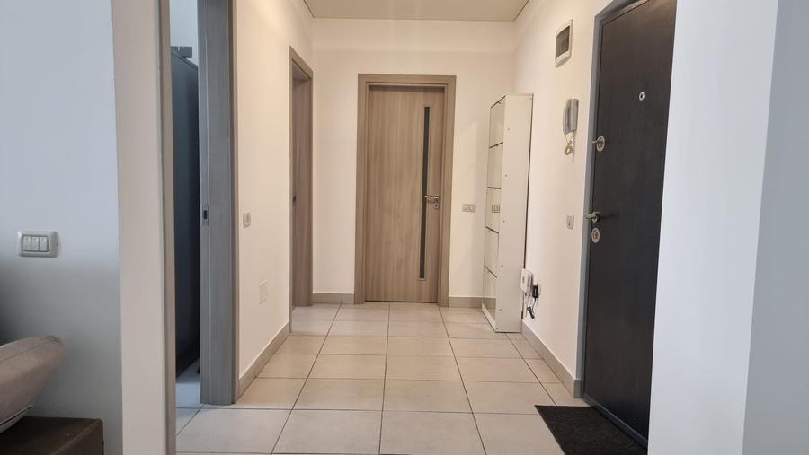 Apartament cu 2 camere semidecomandat în Bucureștii Noi