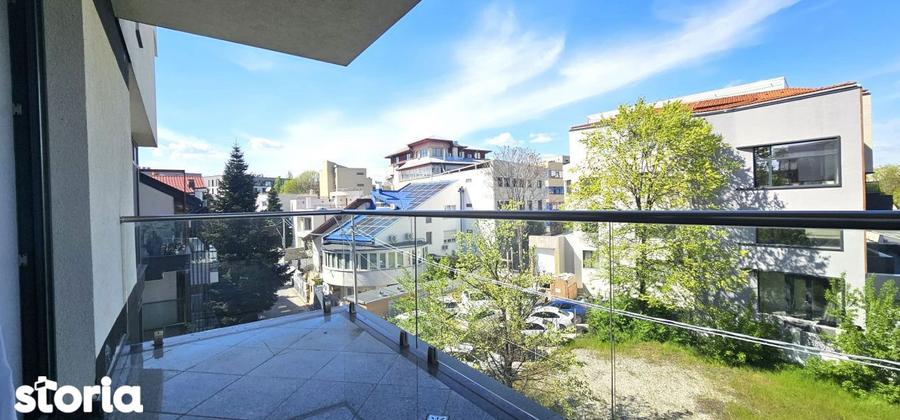 Apartament cu 3 camere, mobilat în Aviației