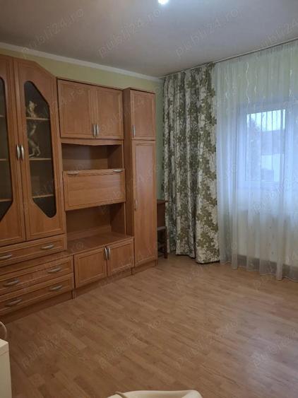 Garsonieră decomandată în Blașcovici