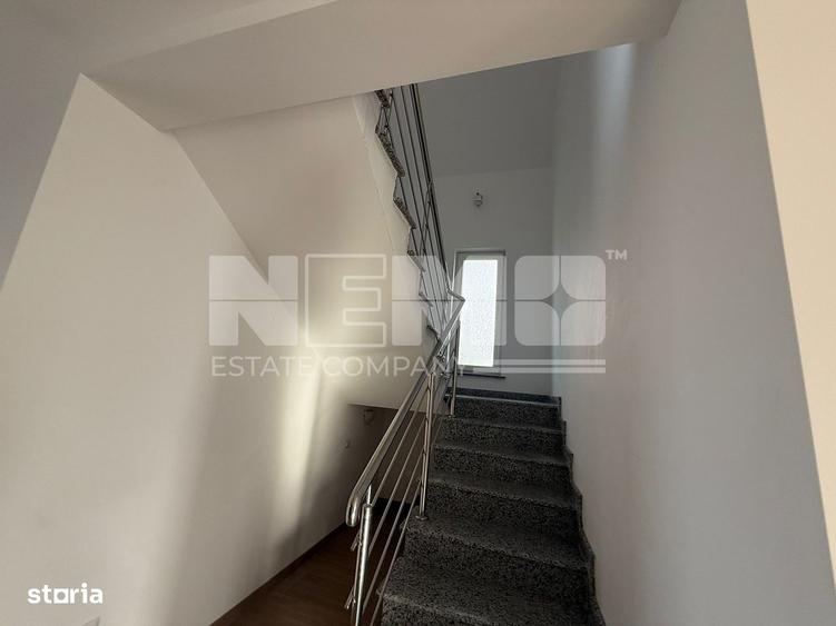 Casă cu 4 camere în Central