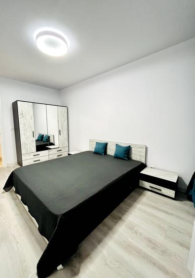 Apartament cu 2 camere semidecomandat în Cățelu