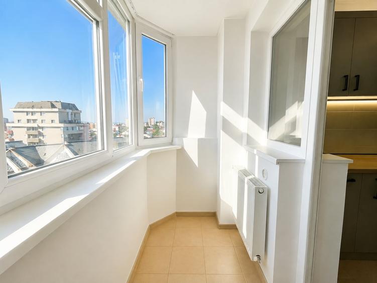Apartament cu 2 camere decomandat, mobilat în Casa de Cultură