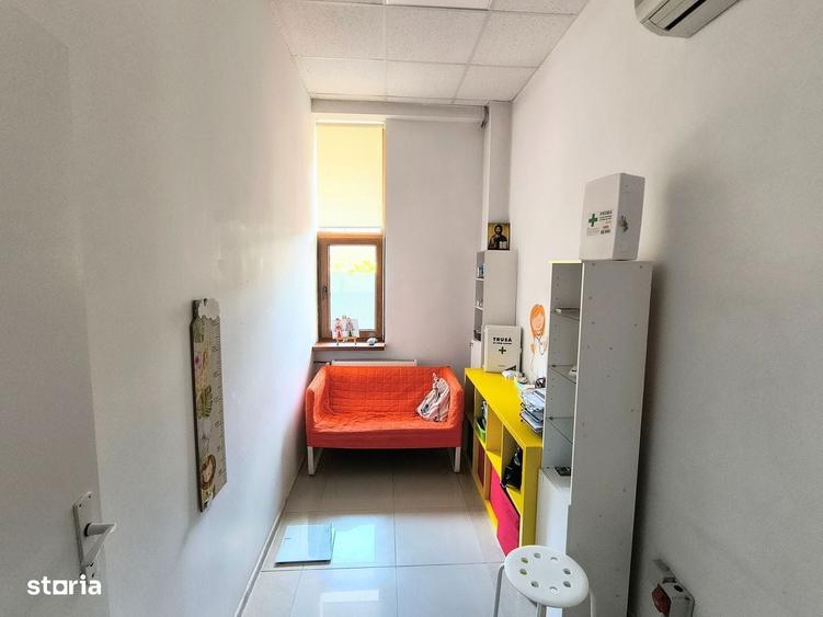 Casă cu 4 camere în Pantelimon