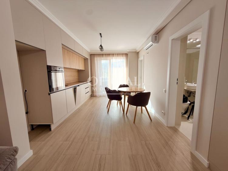 Apartament cu 2 camere semidecomandat, mobilat în Florești