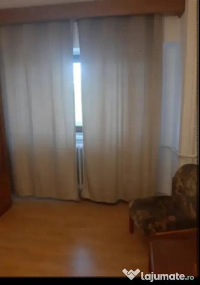 Garsonieră decomandată în Exterior Vest