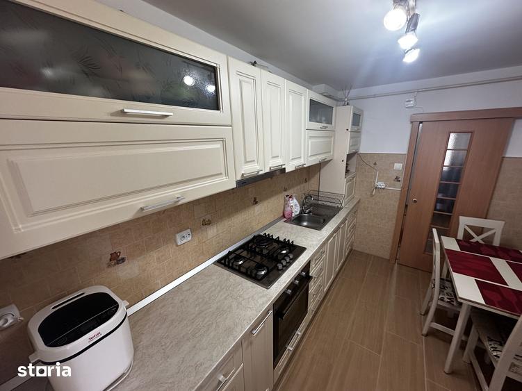Apartament cu 4 camere în Central