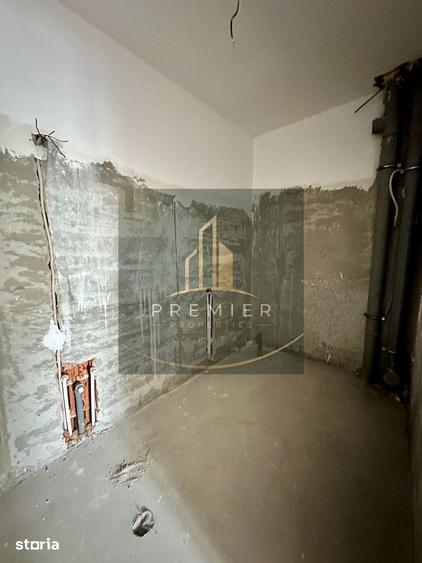 Apartament cu 3 camere decomandat în Aviației