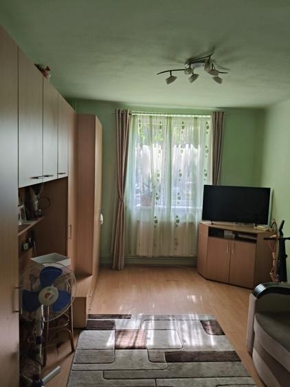 Apartament cu 2 camere decomandat în Șagului