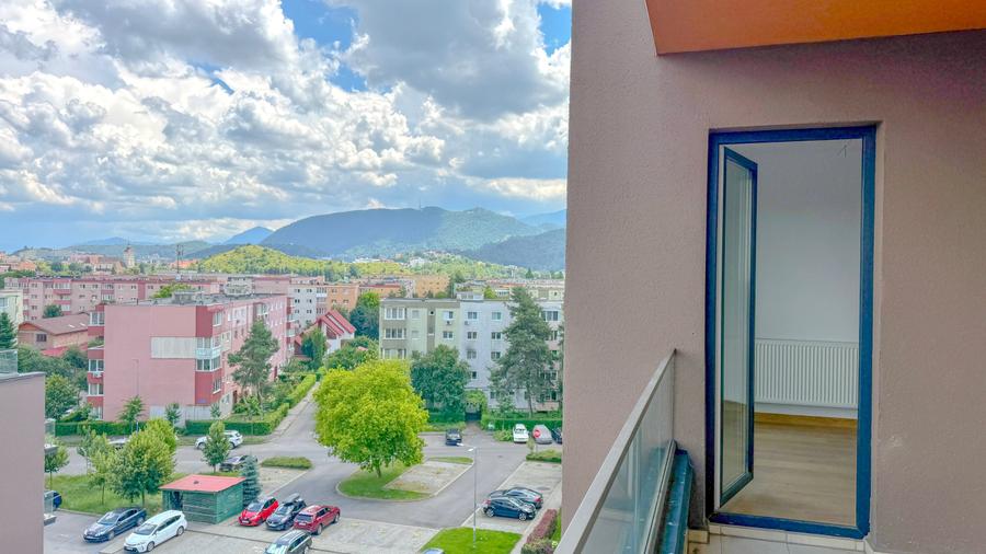 Garsonieră decomandată în Avantgarden