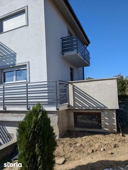 Casă cu 4 camere cu Teren 270 Mp în Livada