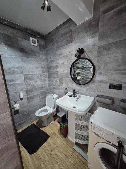 Apartament cu 2 camere semidecomandat, mobilat în Vest
