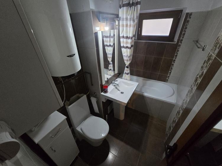 Apartament cu 2 camere semidecomandat, mobilat în Girocului