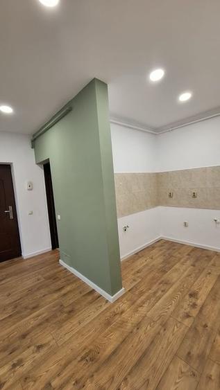 Birou, de 45 mp, în Horea