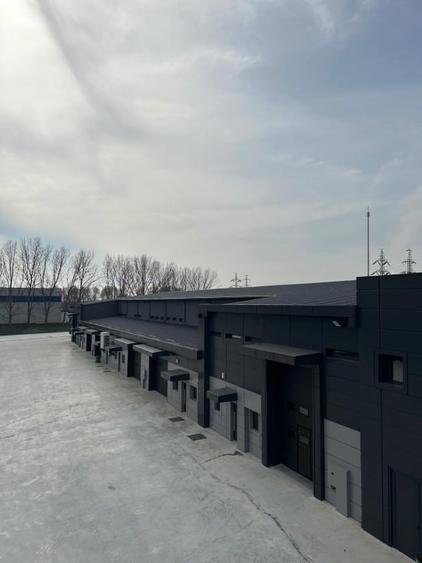 Spațiu industrial, de 1 mp, în Palas