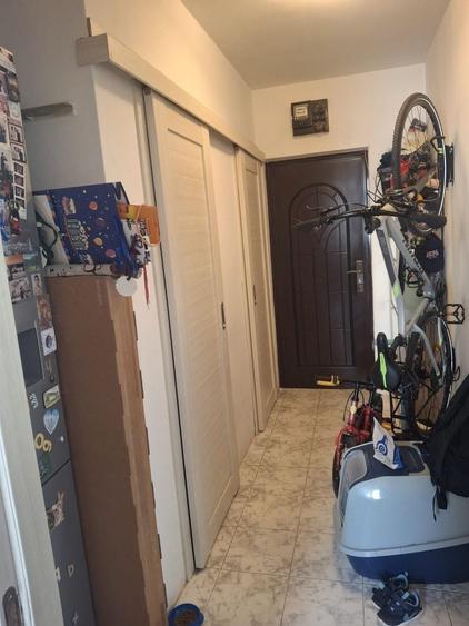 Apartament cu 2 camere semidecomandat în Prelungirea Ghencea