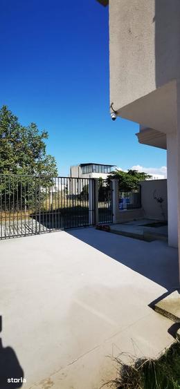 Casă cu 4 camere cu Teren 246 Mp în Tomis Nord