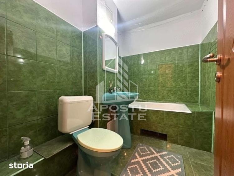 Apartament cu 2 camere decomandat în Lipovei