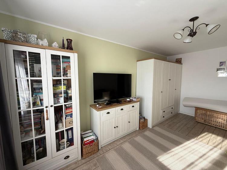 Apartament cu 2 camere decomandat în Canta