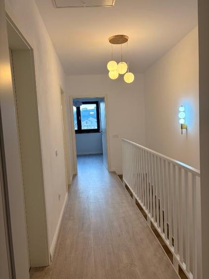 Duplex cu 3 camere cu Canalizare în Sânpetru