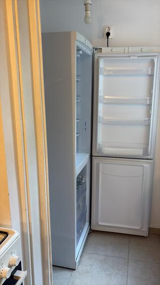 Apartament cu 2 camere semidecomandat în P-ța Romană