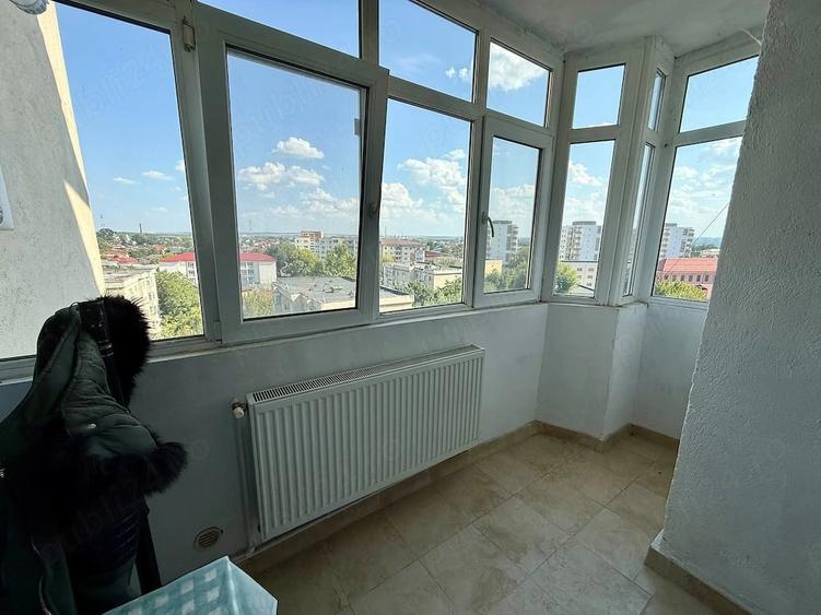 Apartament cu 3 camere decomandat în Ultracentral
