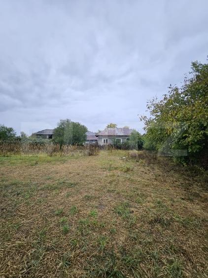 Casă individuală cu 2 camere cu Teren 1000 Mp în Valea Mare