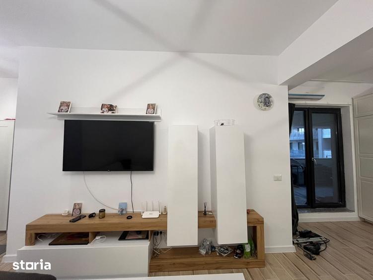 Apartament cu 3 camere în Theodor Pallady