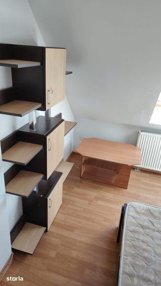 Apartament cu 2 camere în Decebal