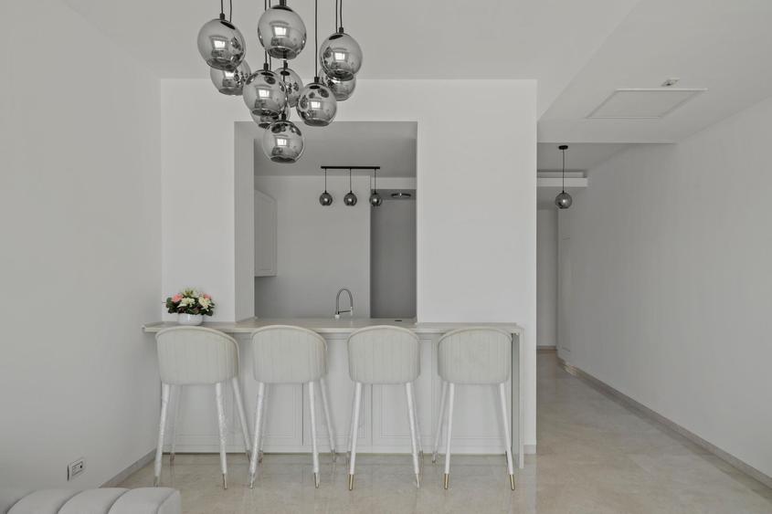 Apartament cu 3 camere decomandat, mobilat în Ultracentral