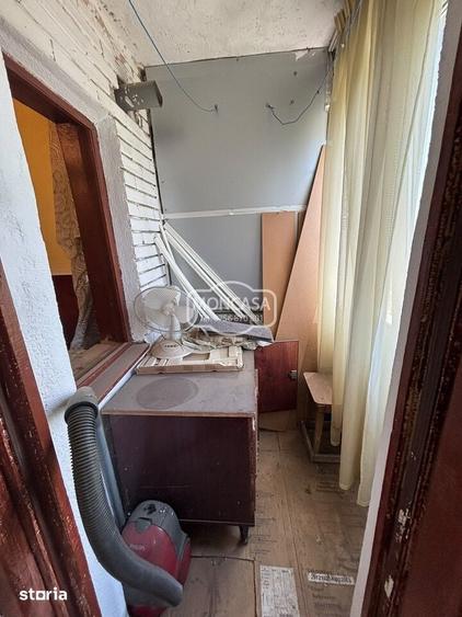Garsonieră decomandată în Central