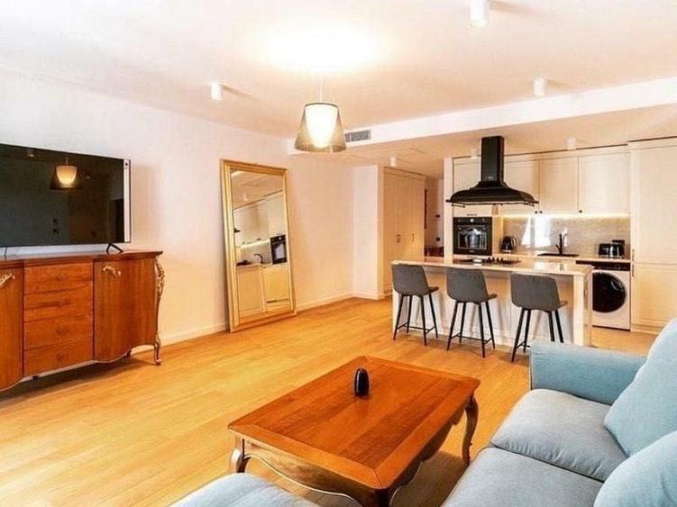 Apartament cu 2 camere decomandat, mobilat în Herăstrău
