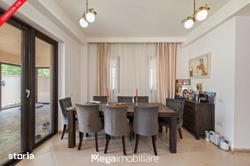 Casă cu 5 camere cu Teren 755 Mp în Palazu Mare