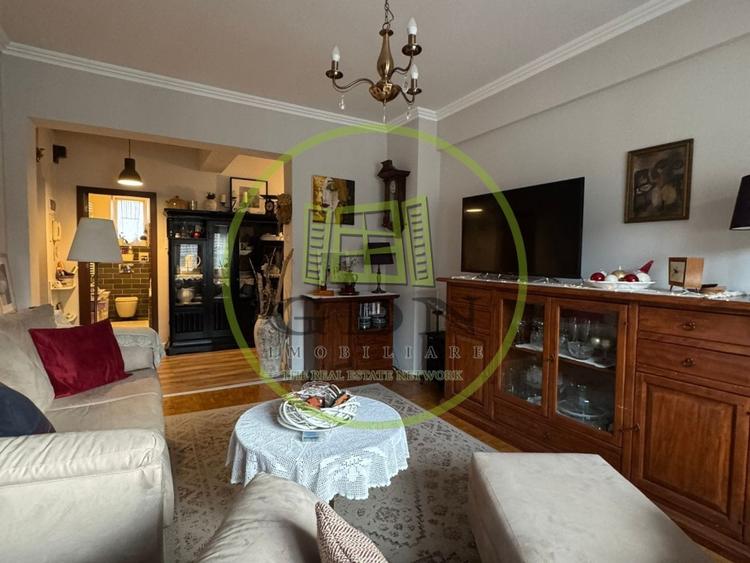 Apartament cu 3 camere decomandat în Ultracentral
